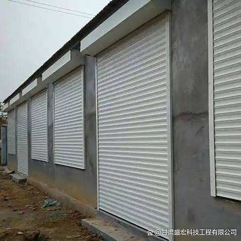 1 天水铝合金卷帘门,作为现代建筑的安全卫士,以